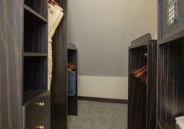 RSSC Seven Seas Mariner Grand Suite 2.jpg